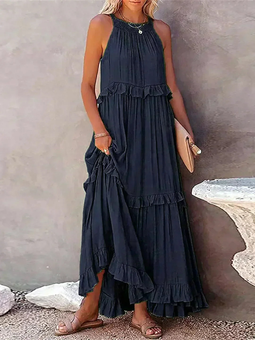 Madeline - Elegant Klänning med Volanger