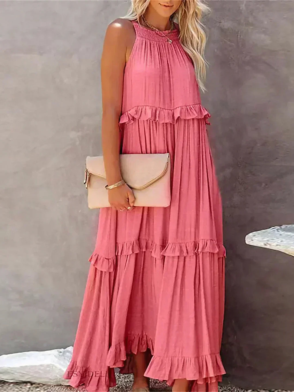 Madeline - Elegant Klänning med Volanger