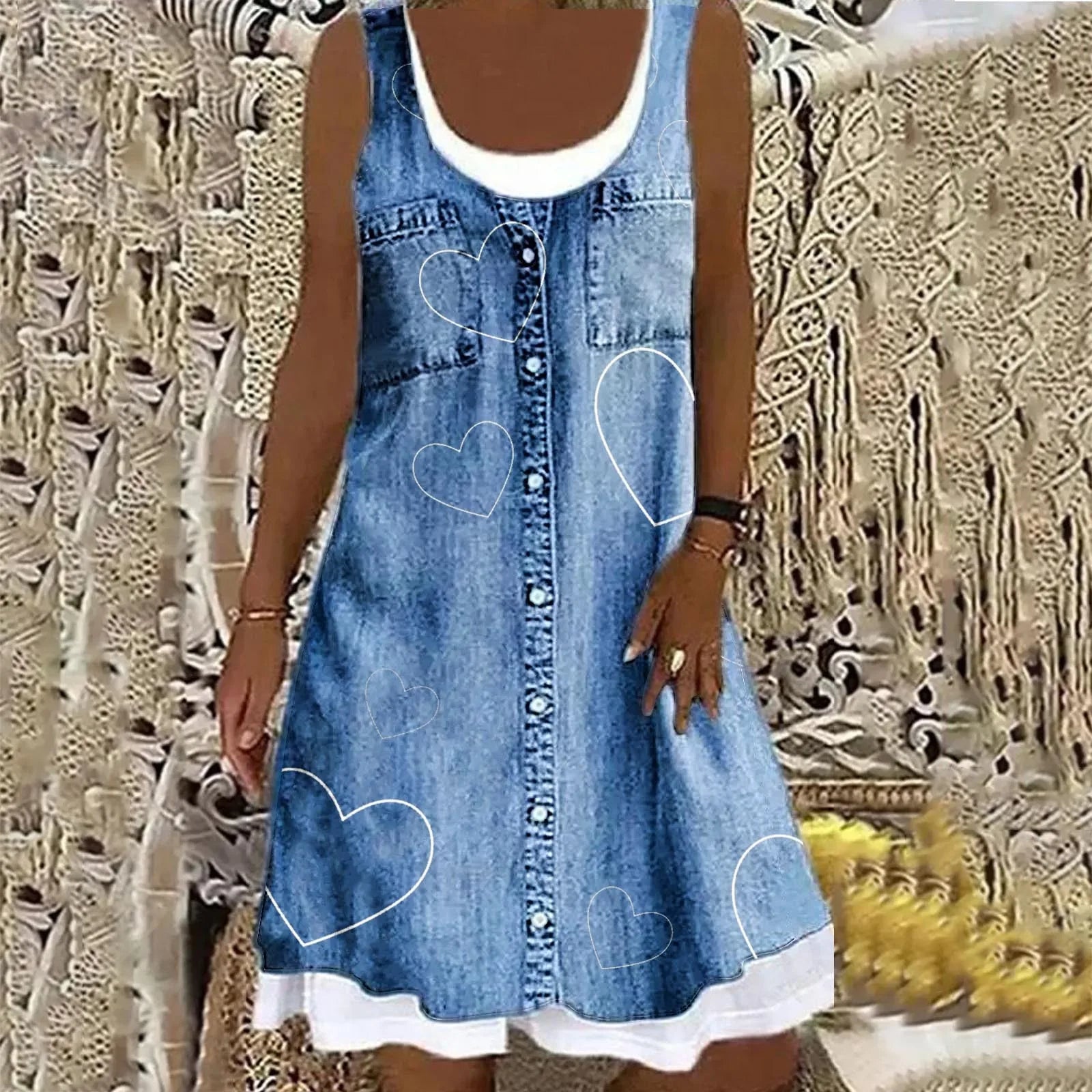 Viola - Mjuk och Elegant Denimklänning