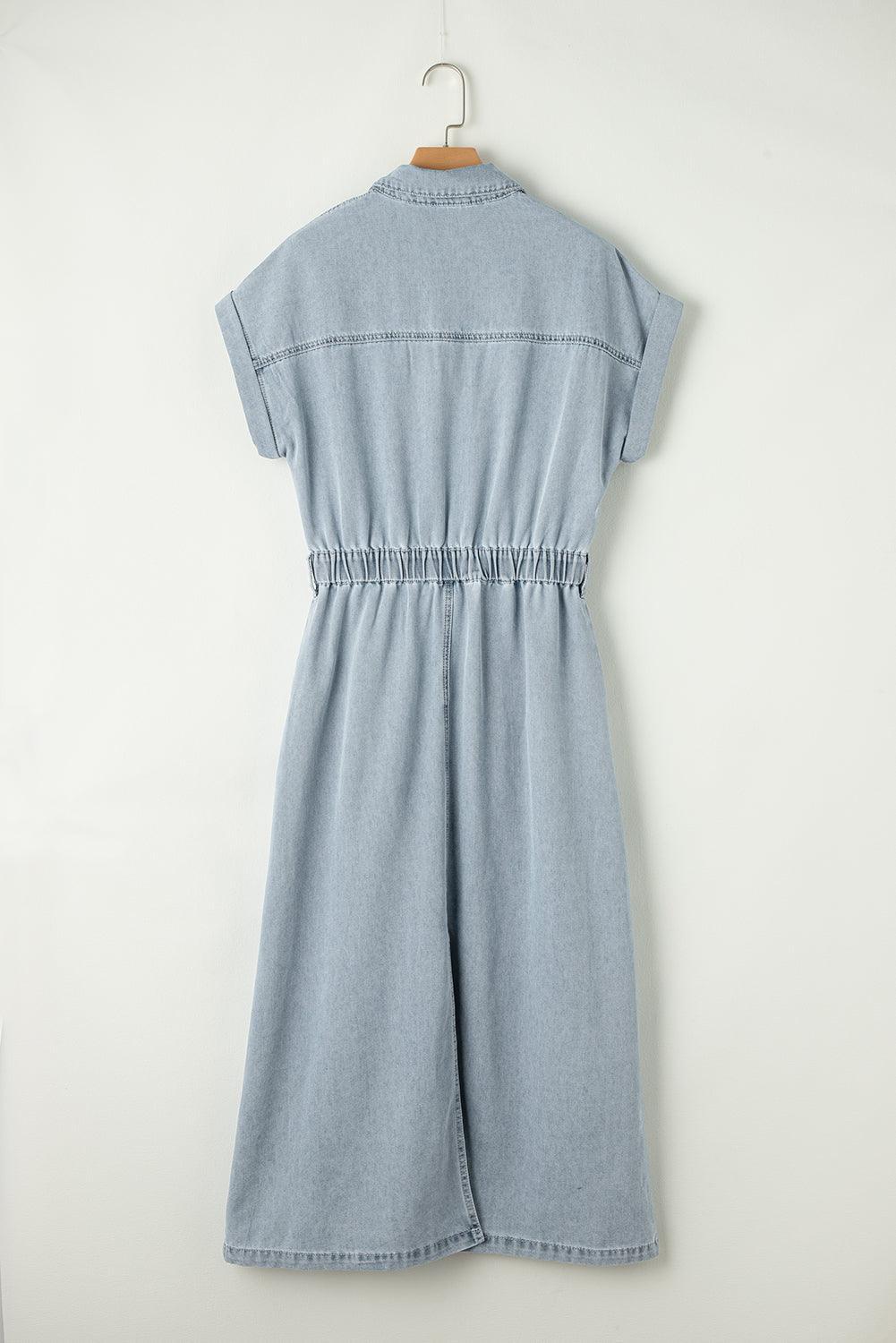 Isabelle - Denimklänning med eleganta, korta fladdermusärmar